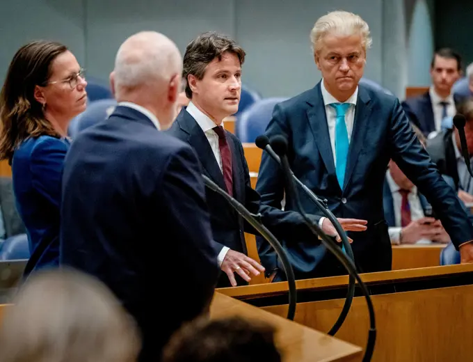 Web 1909OPI Machtigetijden